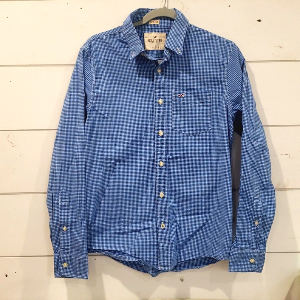 HOLLISTER BUTTON DOWN SHIRT